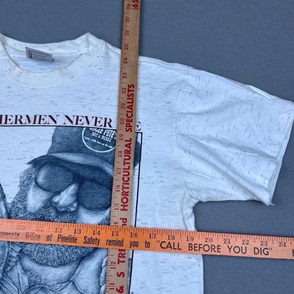 White‎ and blue vintage 1992 fishing tee funny graphic single stitch Size M - Picture 8 of 8